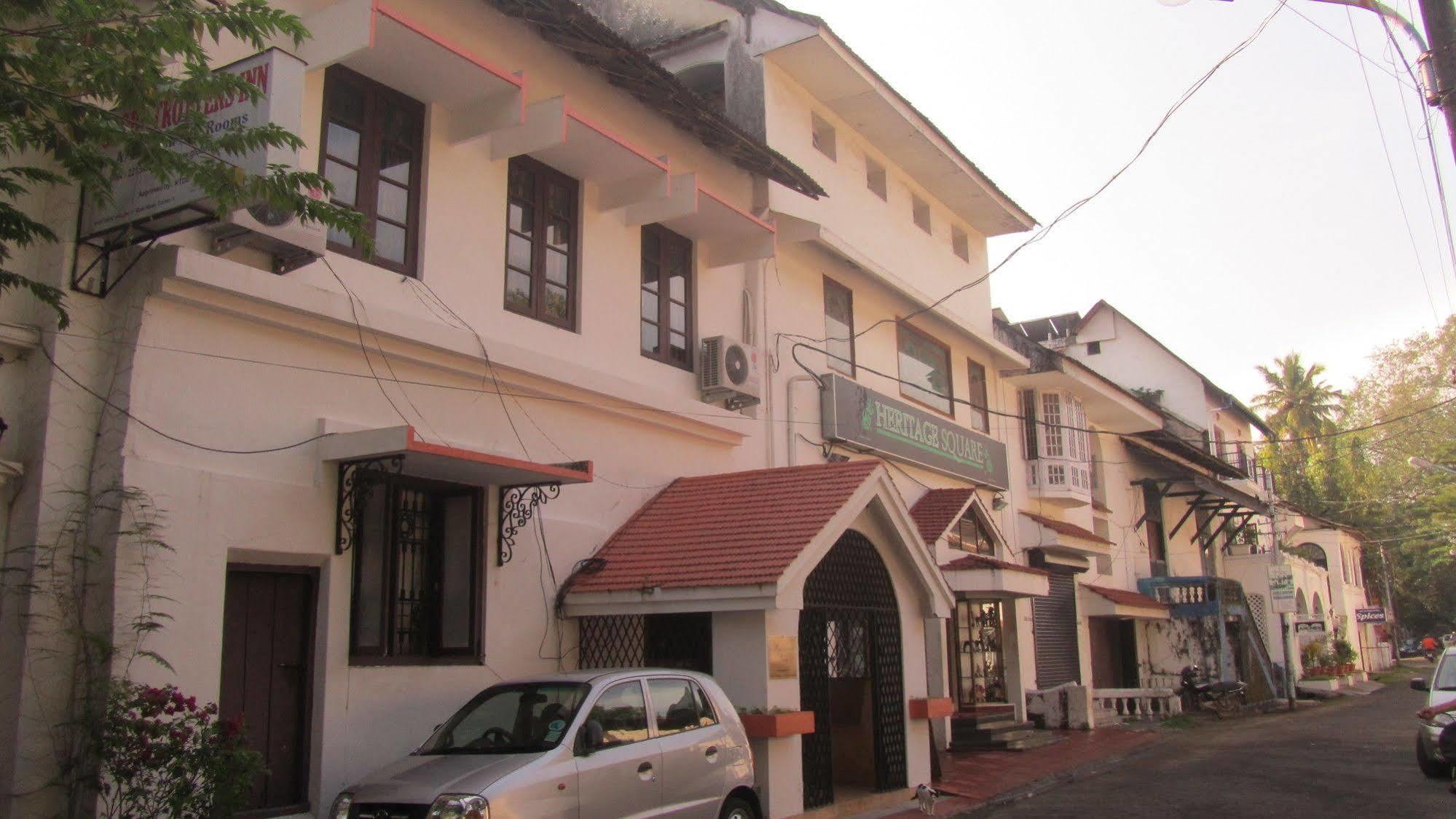 Madeleine Inn Коччи Экстерьер фото